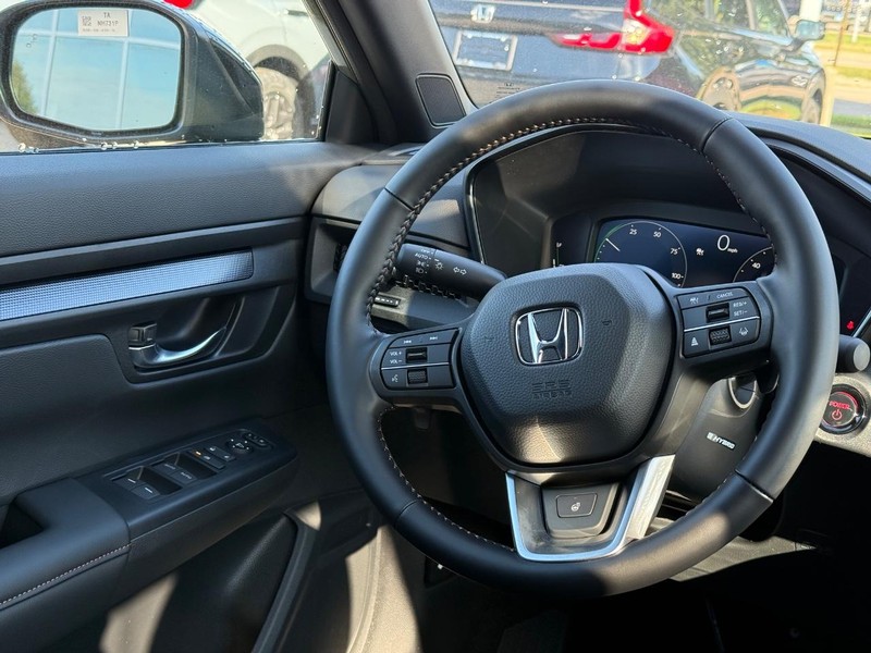 Honda CR-V Hybrid Vehicle Image 9