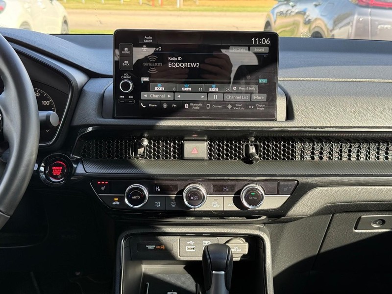 Honda CR-V Vehicle Image 11