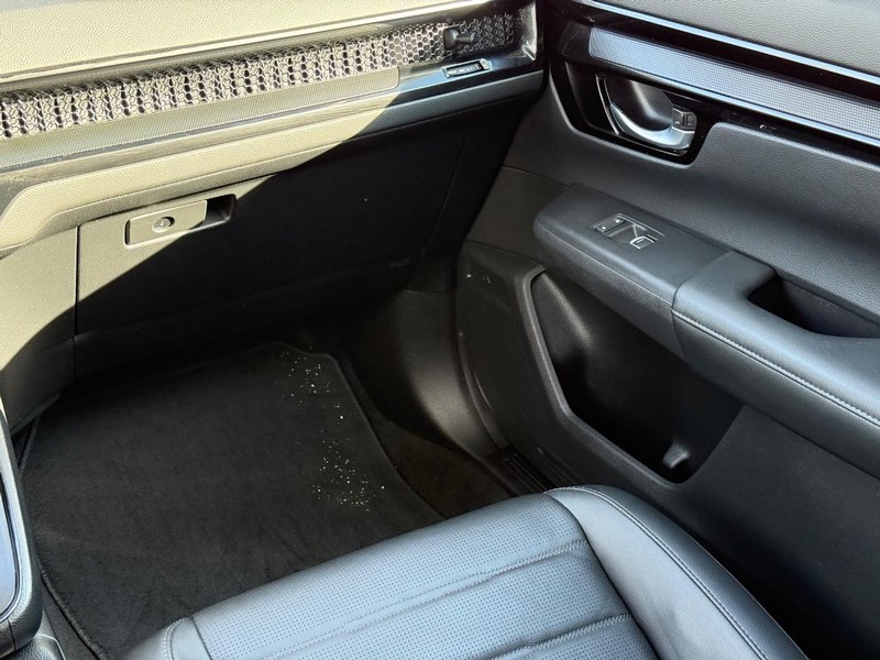 Honda CR-V Vehicle Image 14