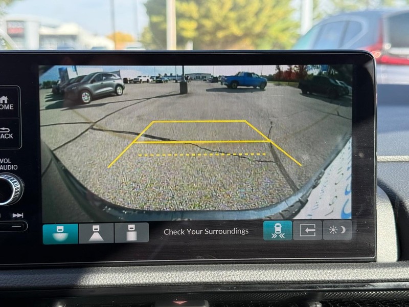 Honda CR-V Vehicle Image 19