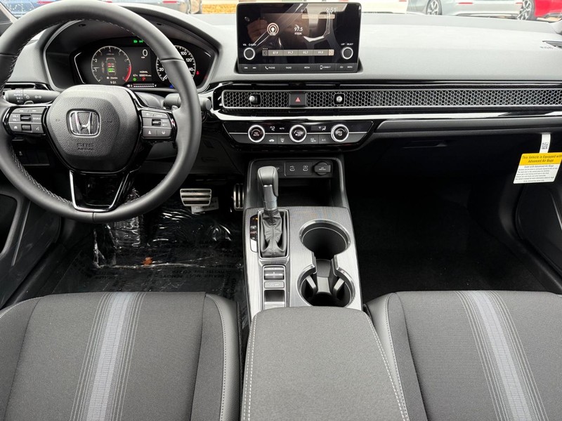 Honda Civic Sedan Vehicle Image 6