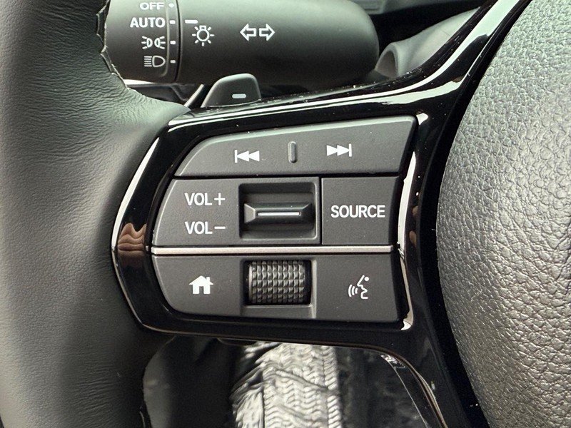 Honda Civic Sedan Vehicle Image 11