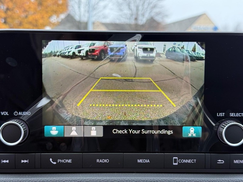 Honda Civic Sedan Vehicle Image 13