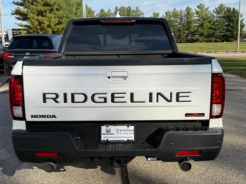 Honda Ridgeline Vehicle Image 4