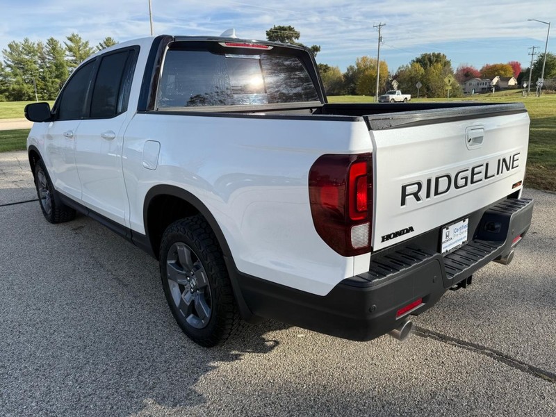 Honda Ridgeline Vehicle Image 6