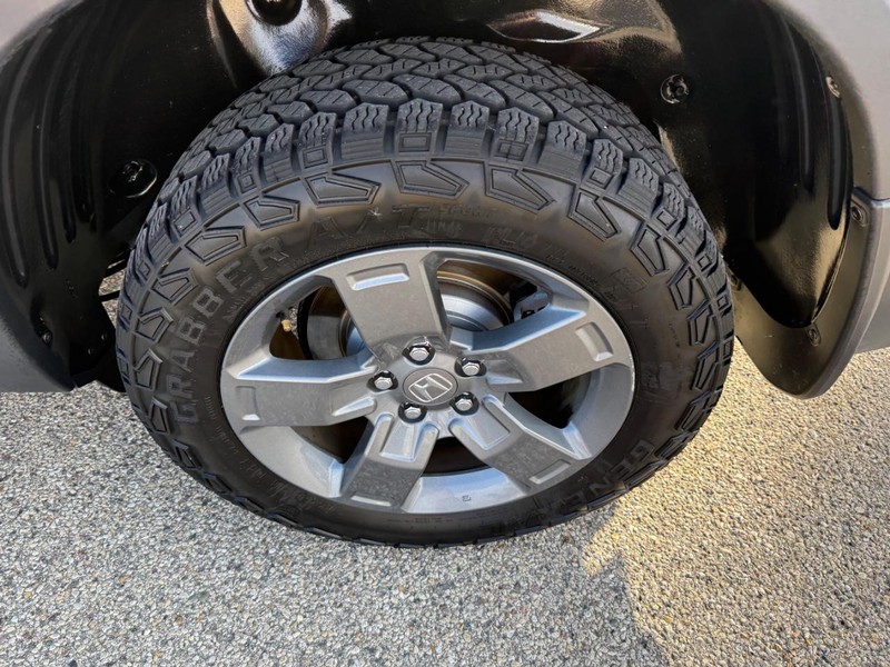 Honda Ridgeline Vehicle Image 7