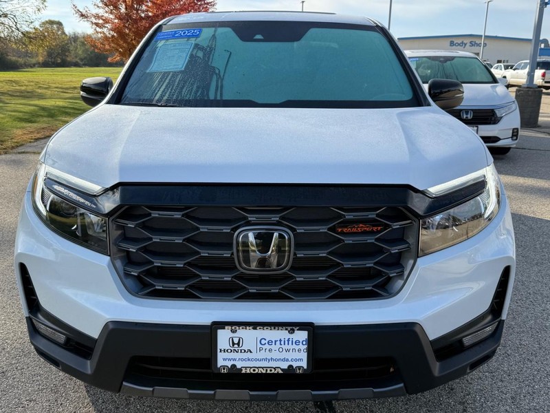 Honda Ridgeline Vehicle Image 9