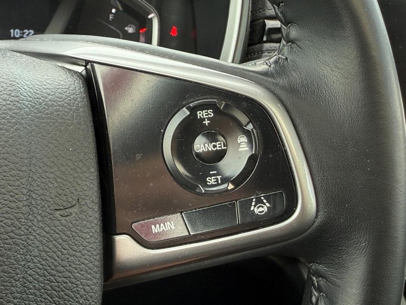 Honda CR-V Vehicle Image 16