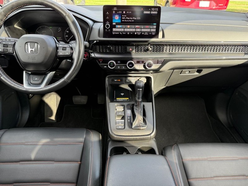 Honda CR-V Hybrid Vehicle Image 11