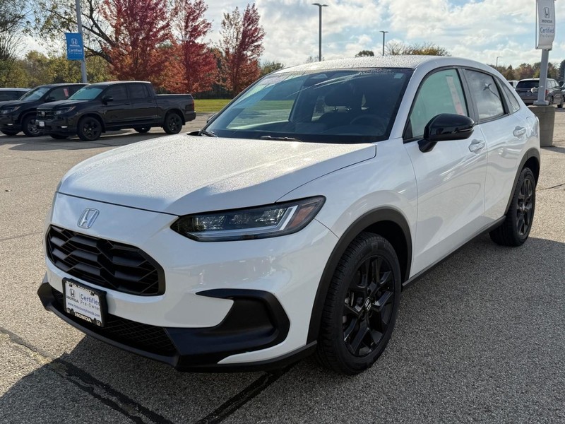 Honda HR-V Vehicle Image 8