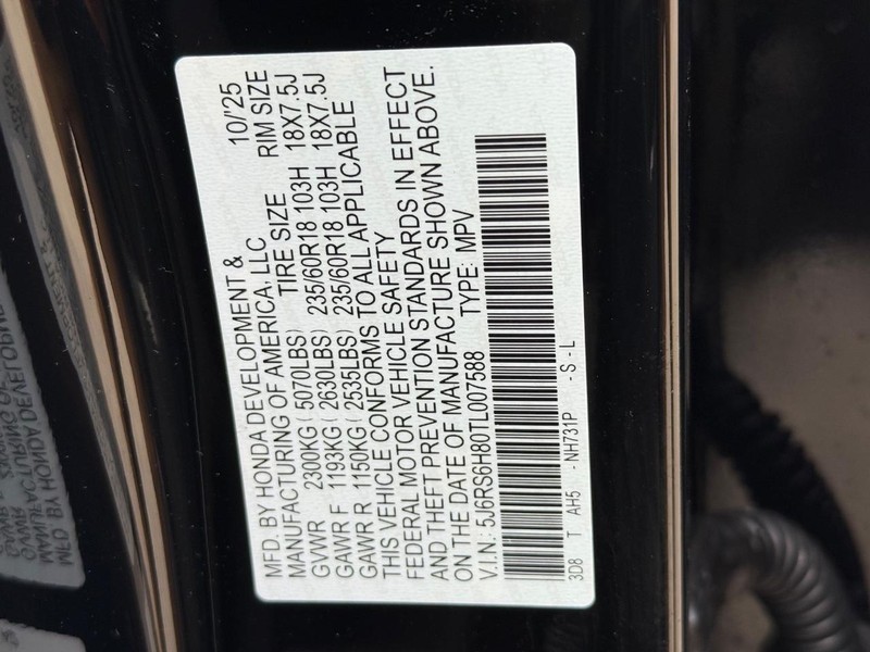 Honda CR-V Hybrid Vehicle Image 18