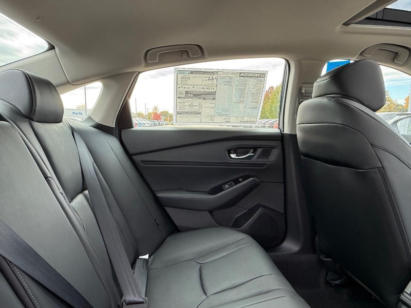 Honda Accord Hybrid Vehicle Image 5