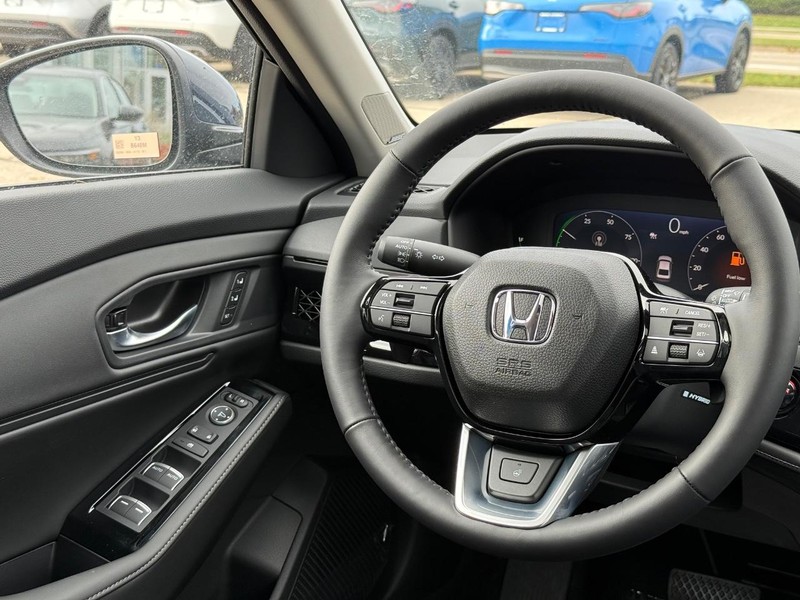 Honda Accord Hybrid Vehicle Image 8