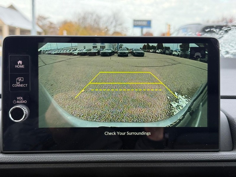 Honda CR-V Hybrid Vehicle Image 13