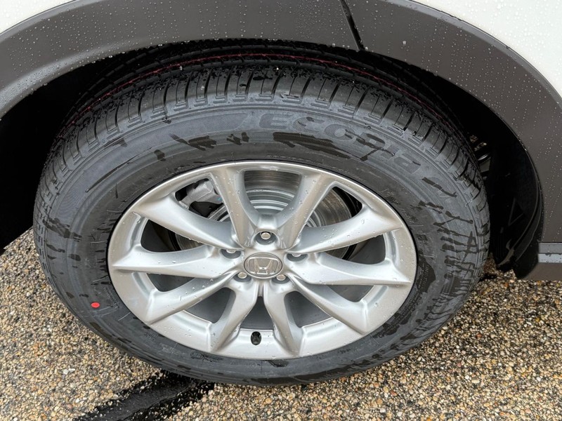 Honda CR-V Vehicle Image 4