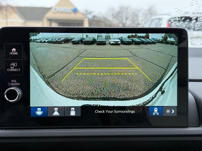 Honda CR-V Vehicle Image 13