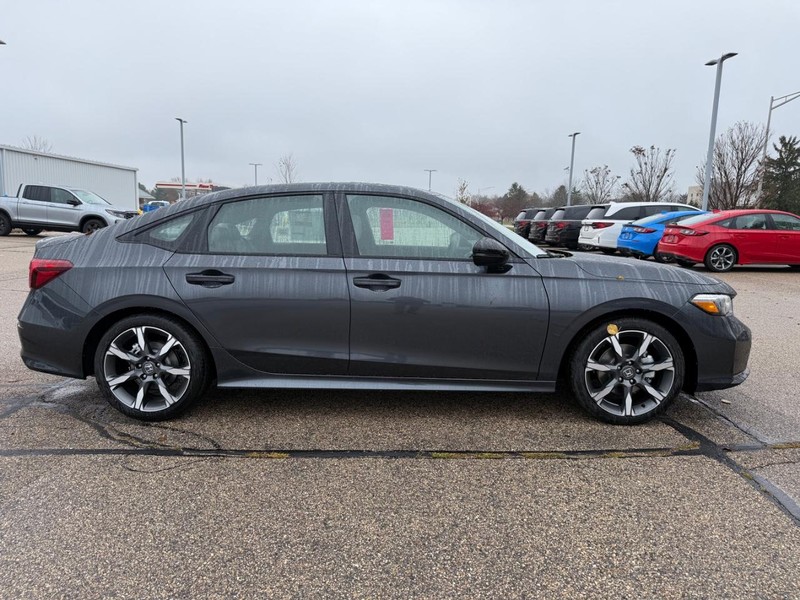 Honda Civic Sedan Hybrid Vehicle Image 2