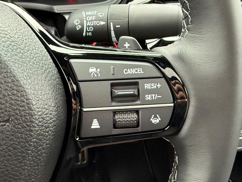 Honda Civic Sedan Hybrid Vehicle Image 12