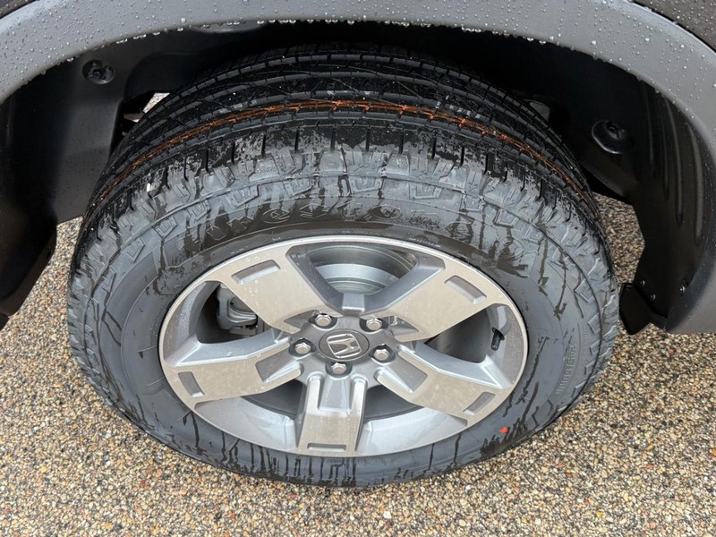 Honda Ridgeline Vehicle Image 4