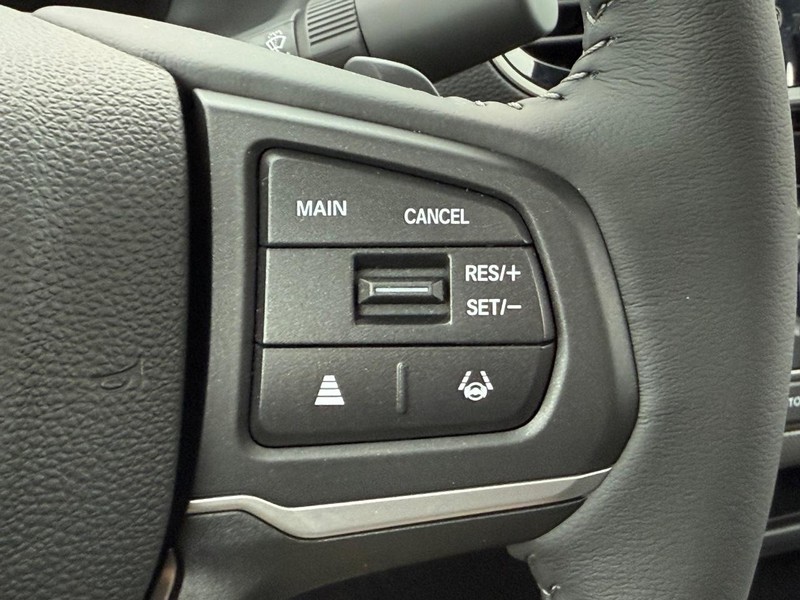 Honda Ridgeline Vehicle Image 13