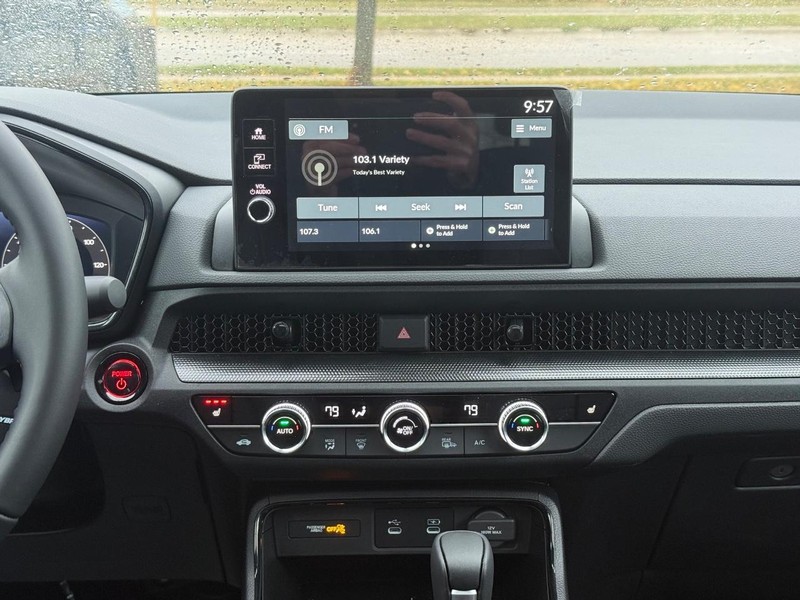 Honda CR-V Hybrid Vehicle Image 7