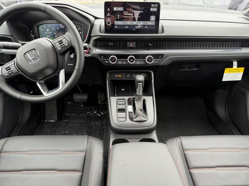 Honda CR-V Hybrid Vehicle Image 6