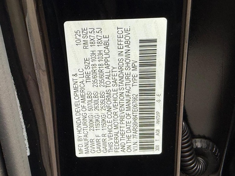 Honda CR-V Hybrid Vehicle Image 18