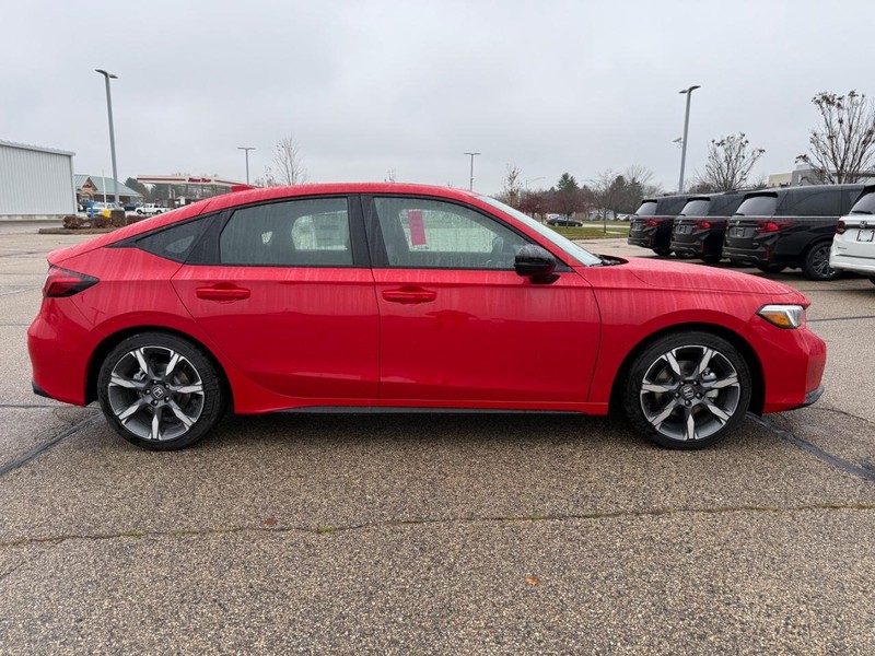 Honda Civic Hatchback Hybrid Vehicle Image 2