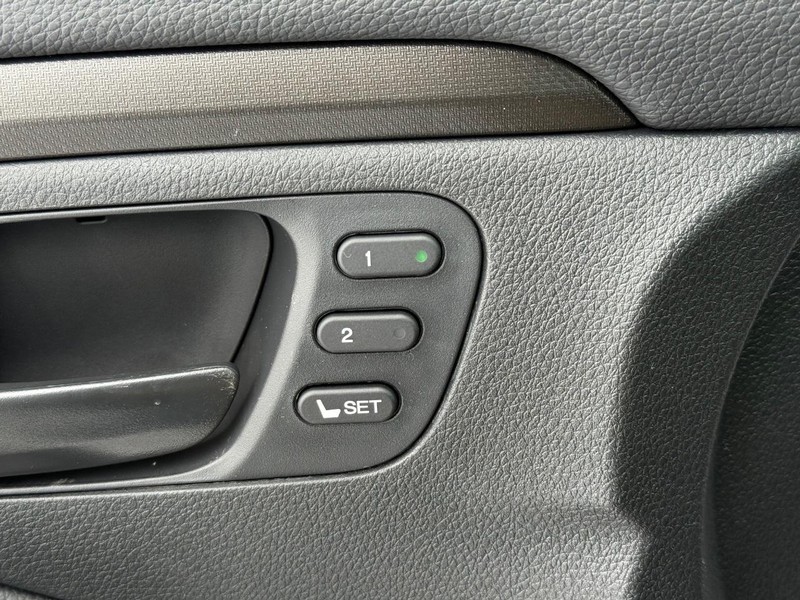 Honda Ridgeline Vehicle Image 13