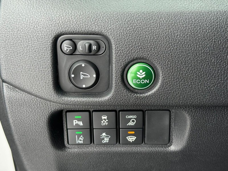 Honda Ridgeline Vehicle Image 14