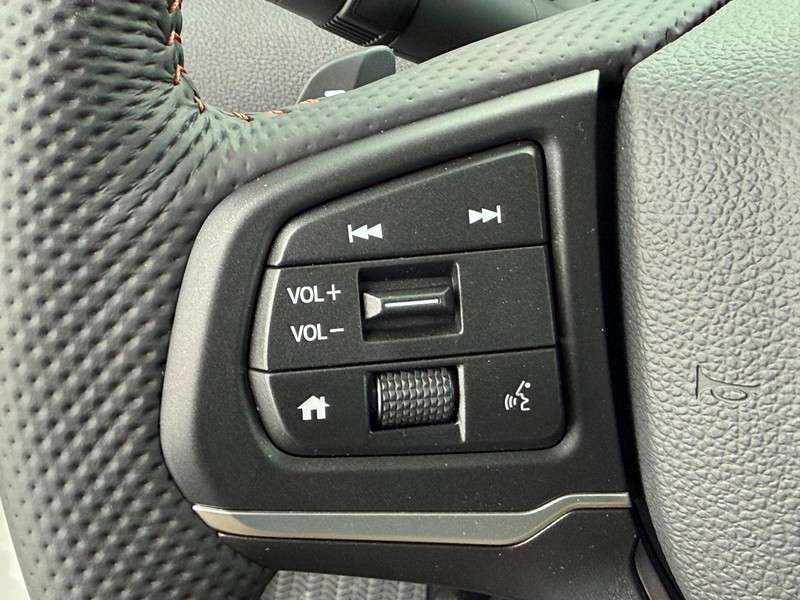 Honda Ridgeline Vehicle Image 15