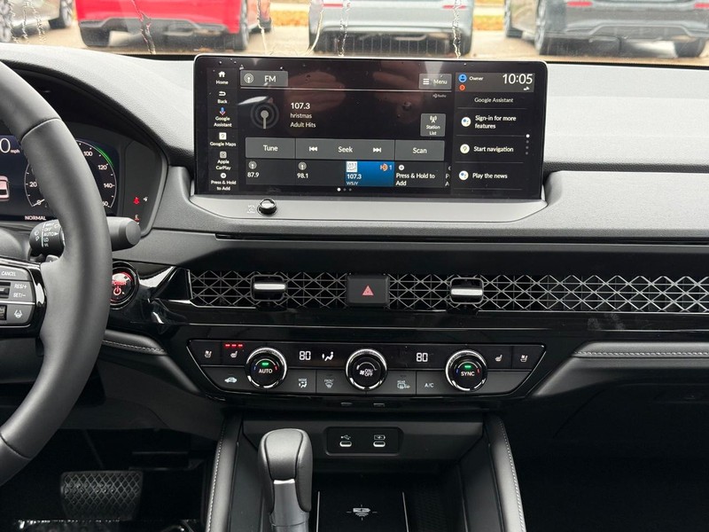 Honda Accord Hybrid Vehicle Image 7