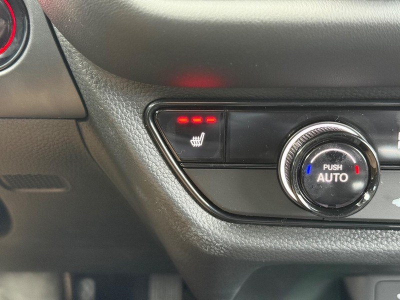 Honda HR-V Vehicle Image 14