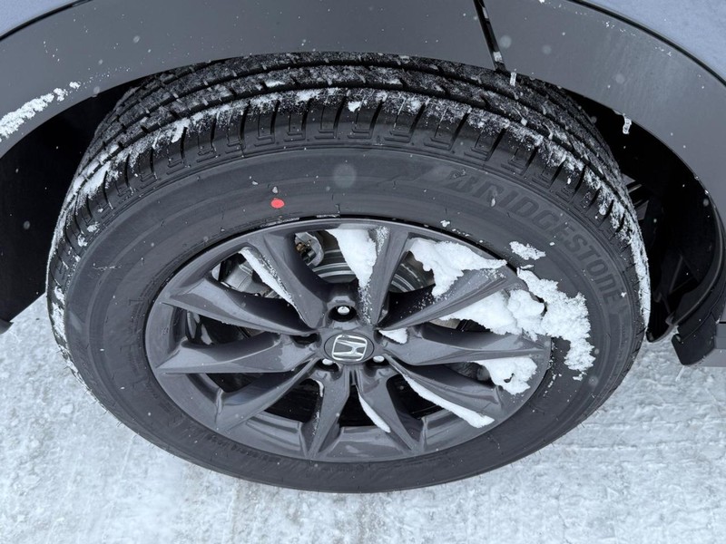 Honda CR-V Vehicle Image 5