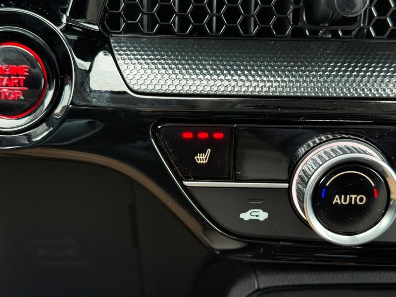 Honda CR-V Vehicle Image 15