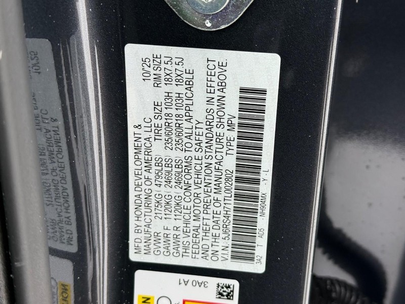 Honda CR-V Vehicle Image 18