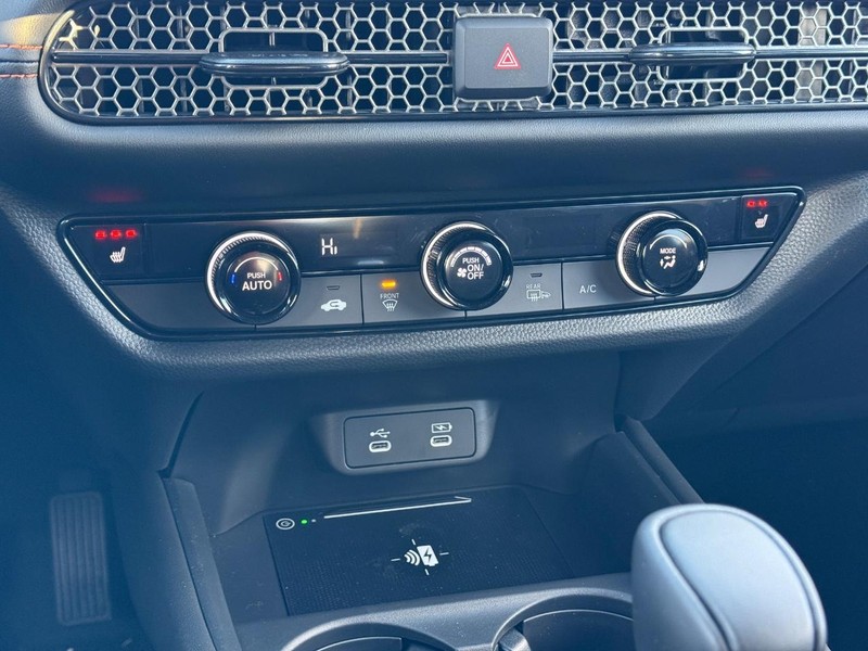 Honda HR-V Vehicle Image 12