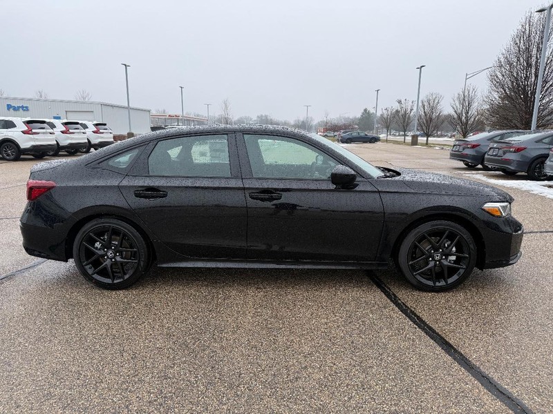 Honda Civic Sedan Hybrid Vehicle Image 2