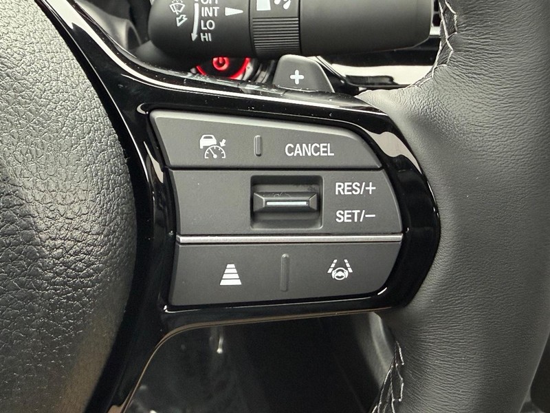 Honda Civic Sedan Hybrid Vehicle Image 12