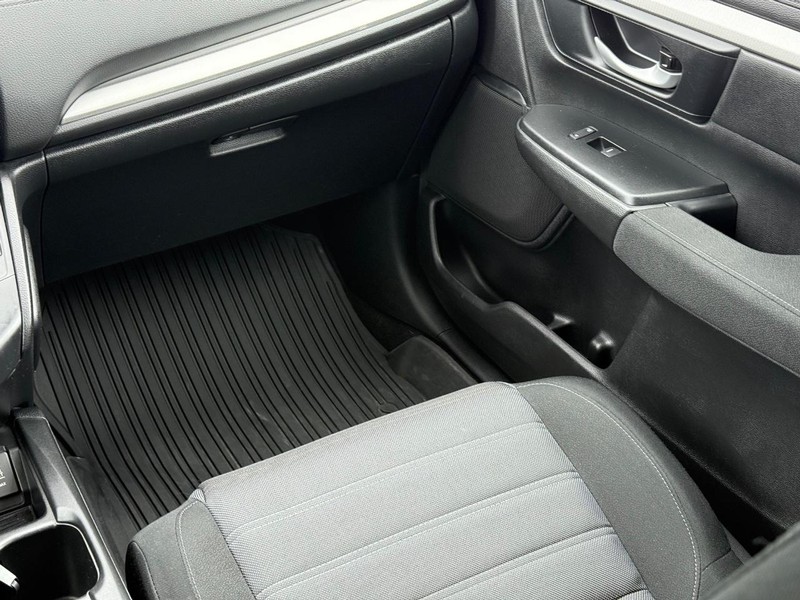 Honda CR-V Vehicle Image 13