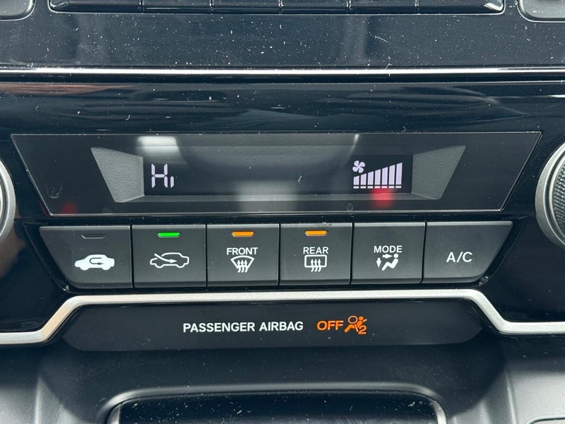 Honda CR-V Vehicle Image 17