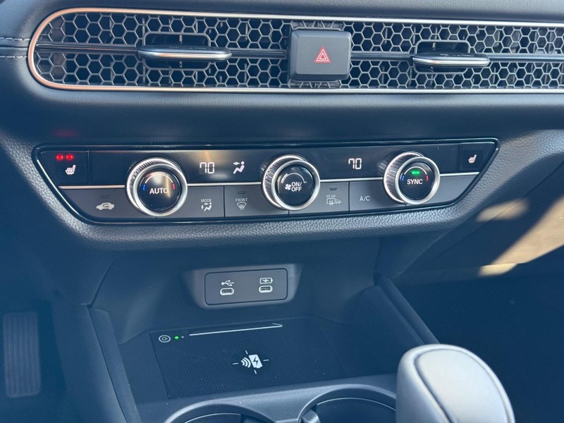 Honda HR-V Vehicle Image 13