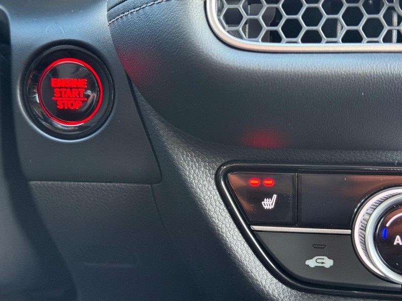 Honda HR-V Vehicle Image 14