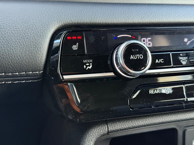 Honda Pilot Vehicle Image 15