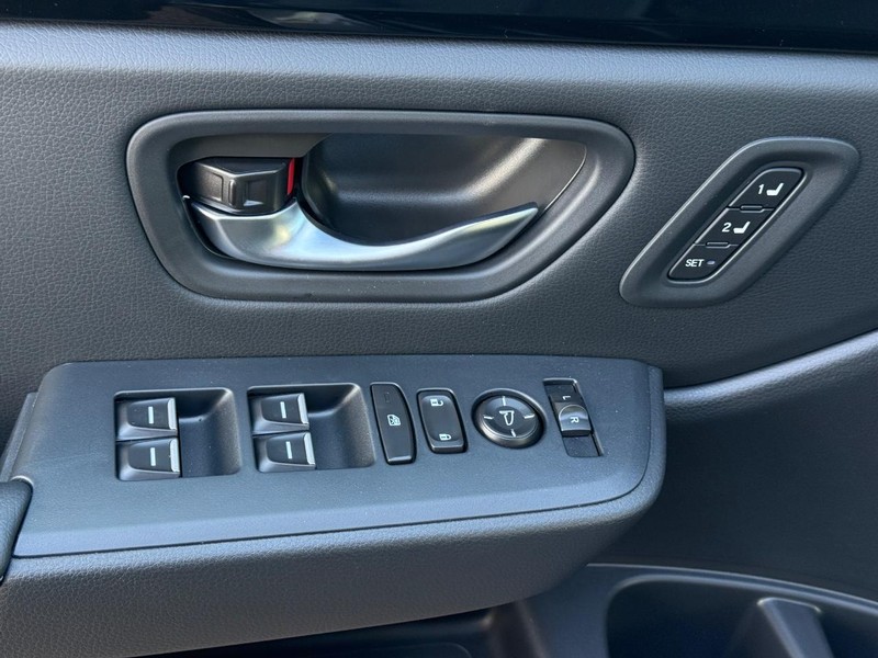 Honda Pilot Vehicle Image 19