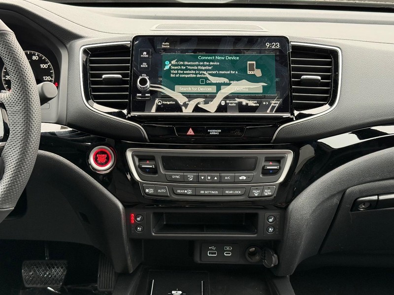 Honda Ridgeline Vehicle Image 7