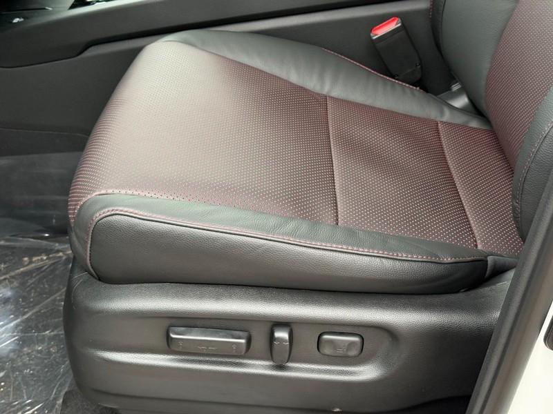 Honda Ridgeline Vehicle Image 16