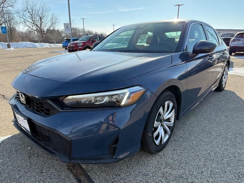 Honda Civic Sedan Vehicle Full-screen Gallery Image 07