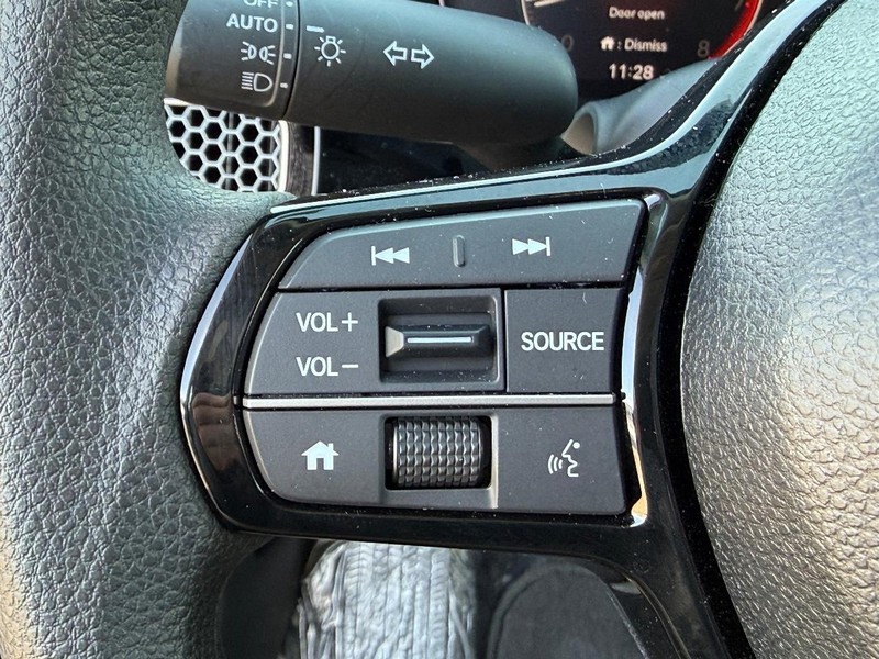 Honda Civic Sedan Vehicle Full-screen Gallery Image 15