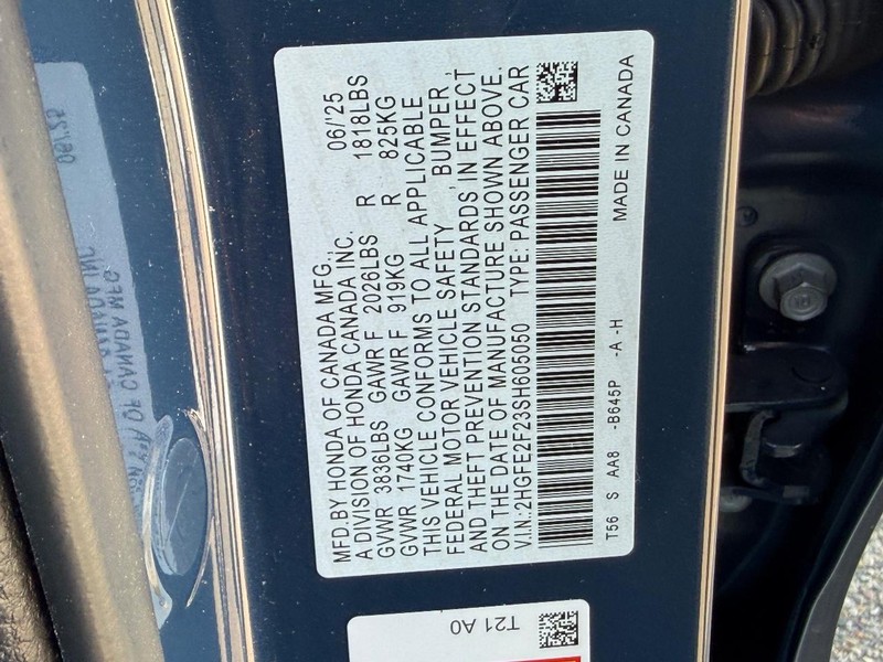 Honda Civic Sedan Vehicle Full-screen Gallery Image 21